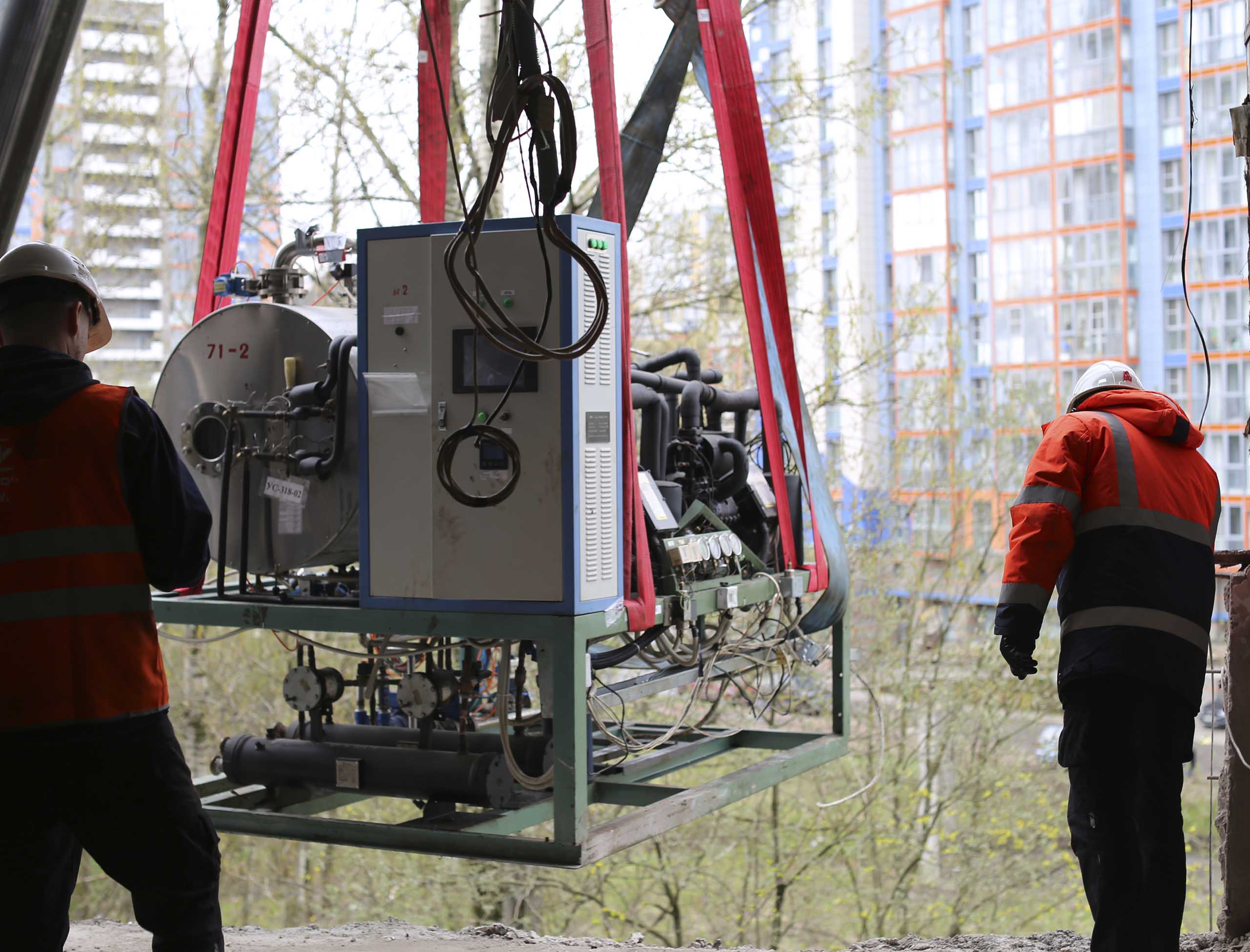 Фото Перевозка двух сублиматоров с демонтажем и установкой на новом предприятии #17