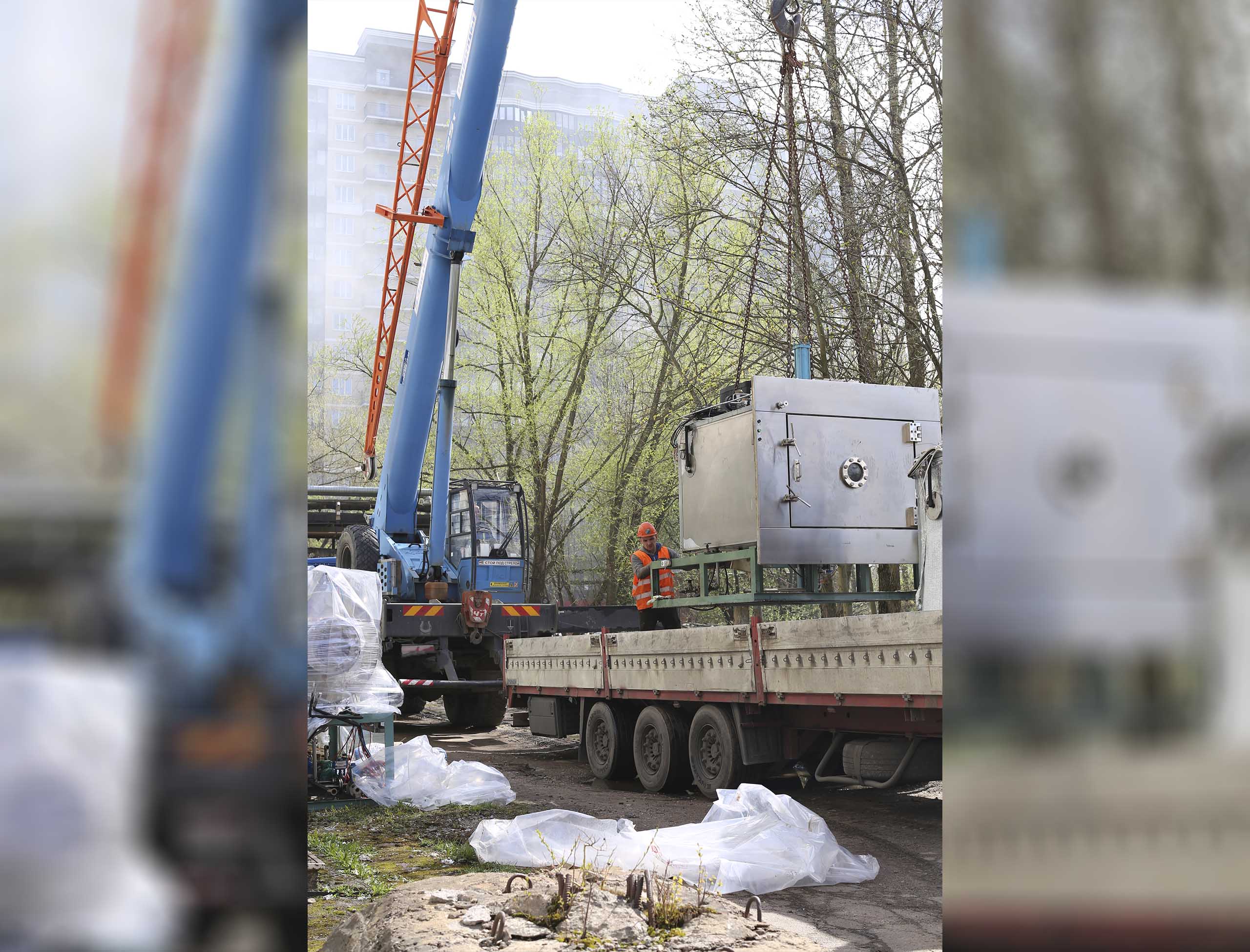 Фото Перевозка двух сублиматоров с демонтажем и установкой на новом предприятии #27