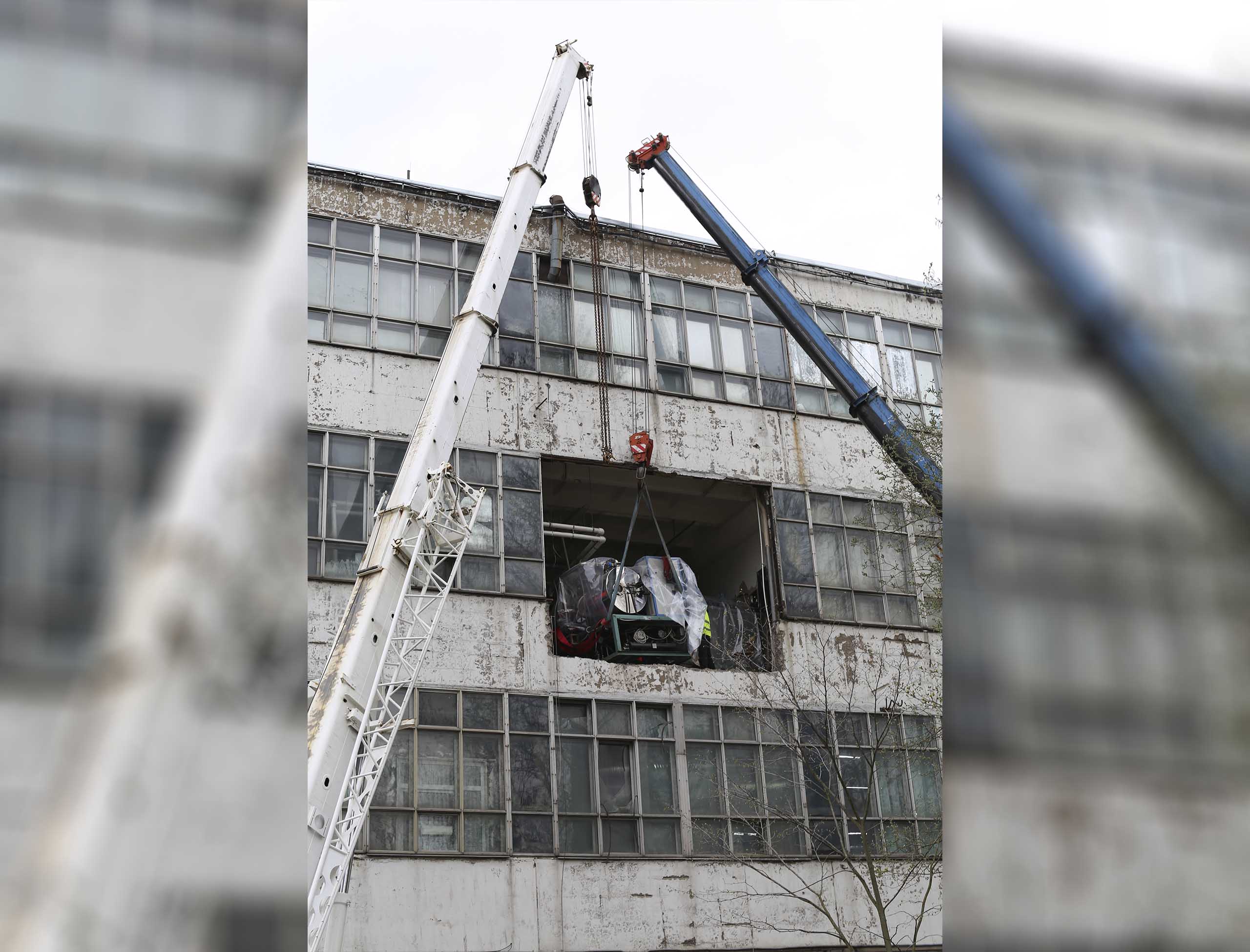 Фото Перевозка двух сублиматоров с демонтажем и установкой на новом предприятии #41