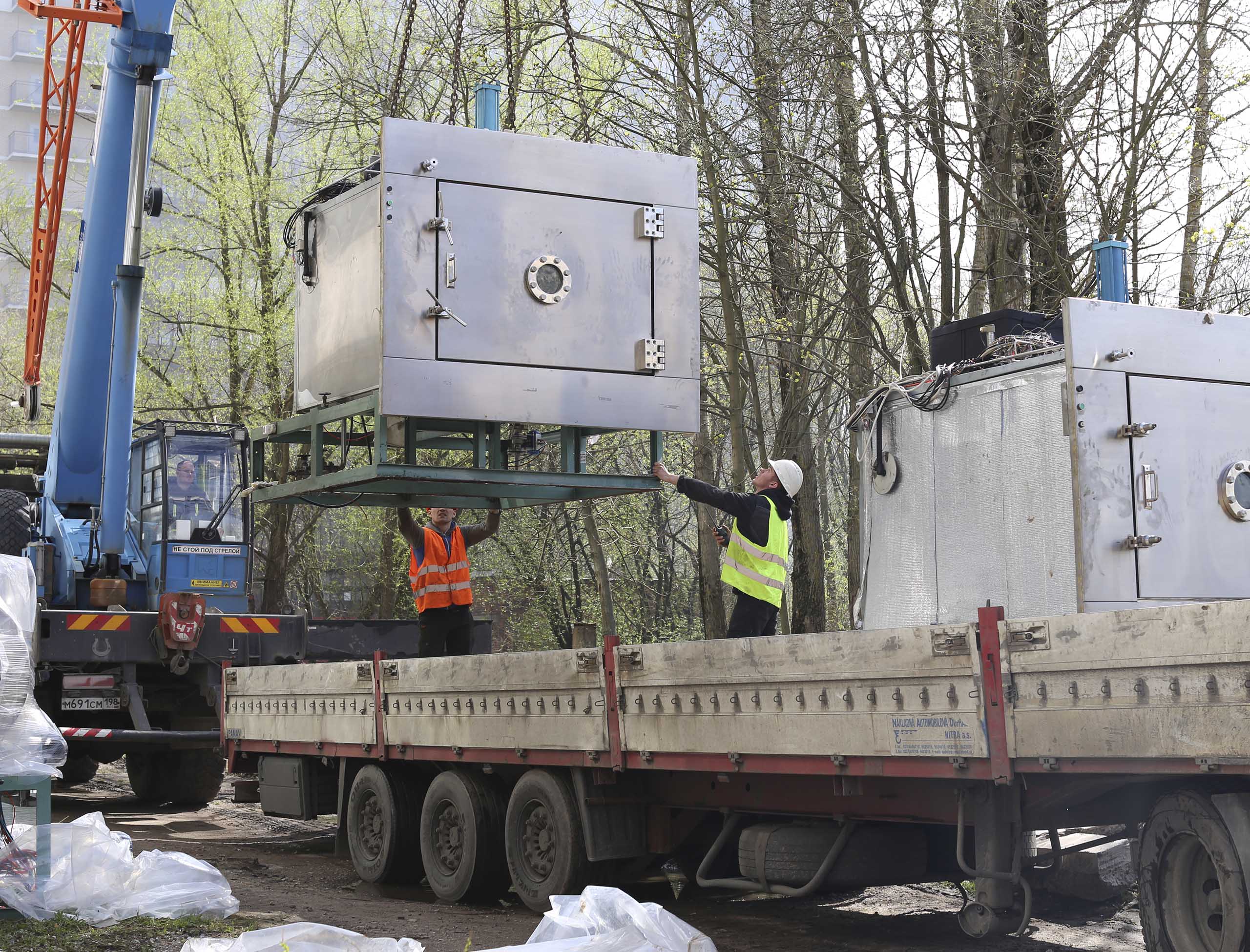 Фото Перевозка двух сублиматоров с демонтажем и установкой на новом предприятии #57