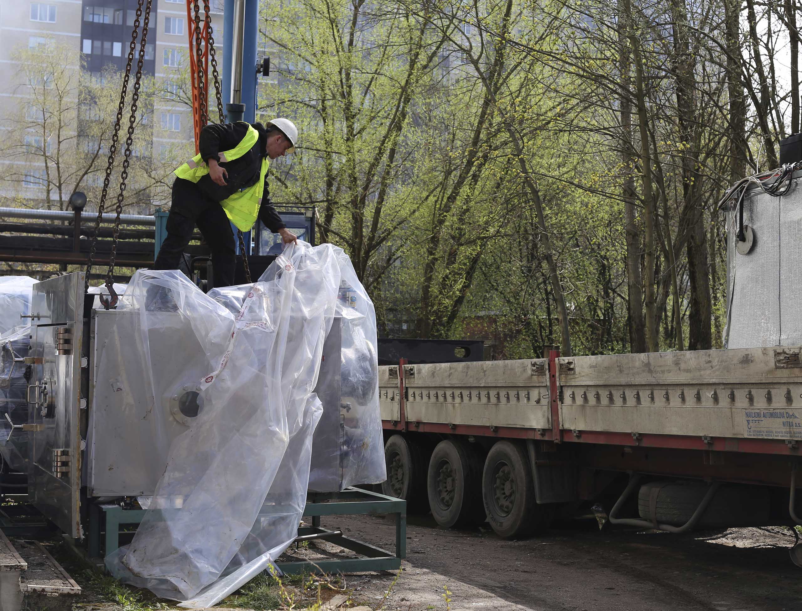 Фото Перевозка двух сублиматоров с демонтажем и установкой на новом предприятии #59