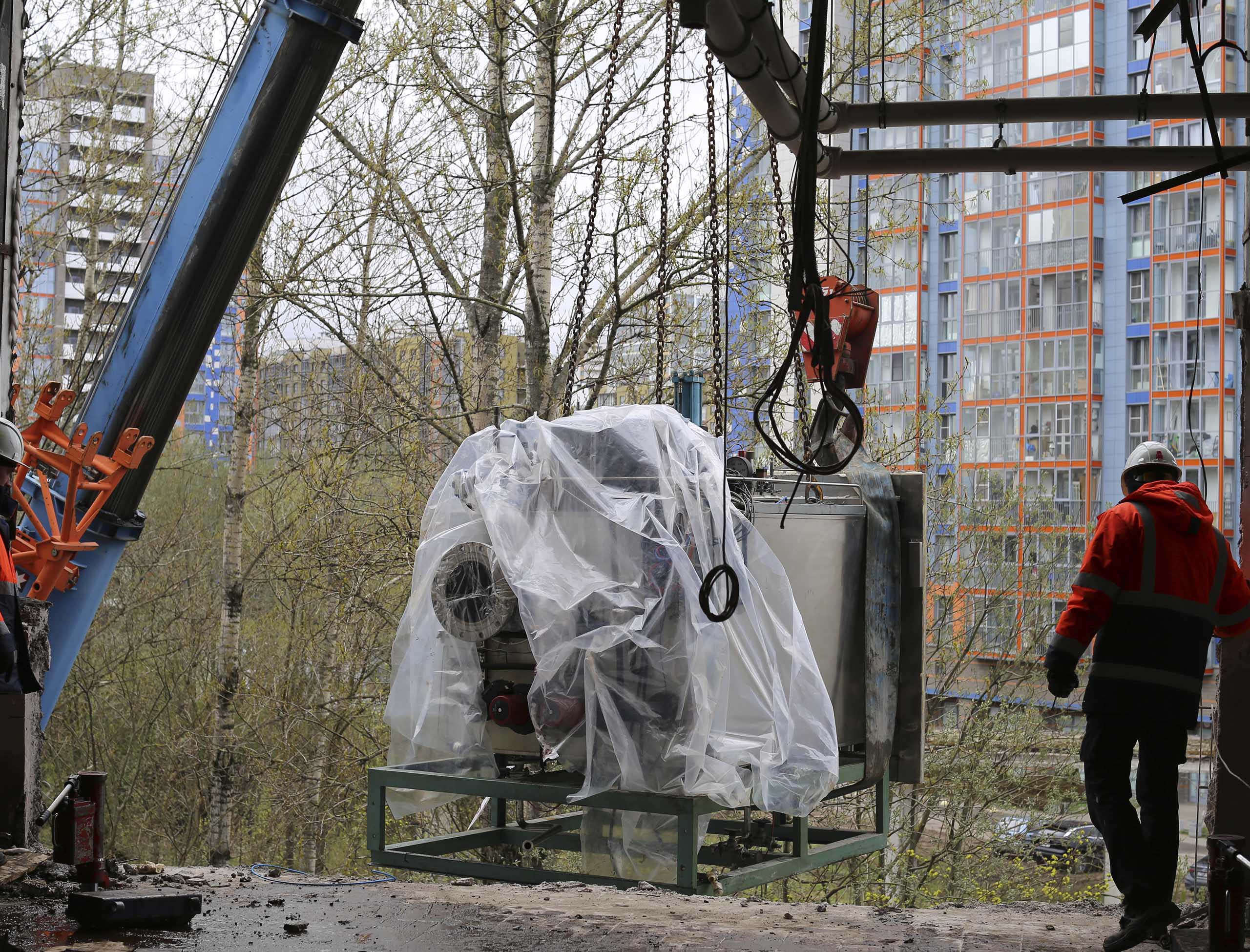 Фото Перевозка двух сублиматоров с демонтажем и установкой на новом предприятии #62