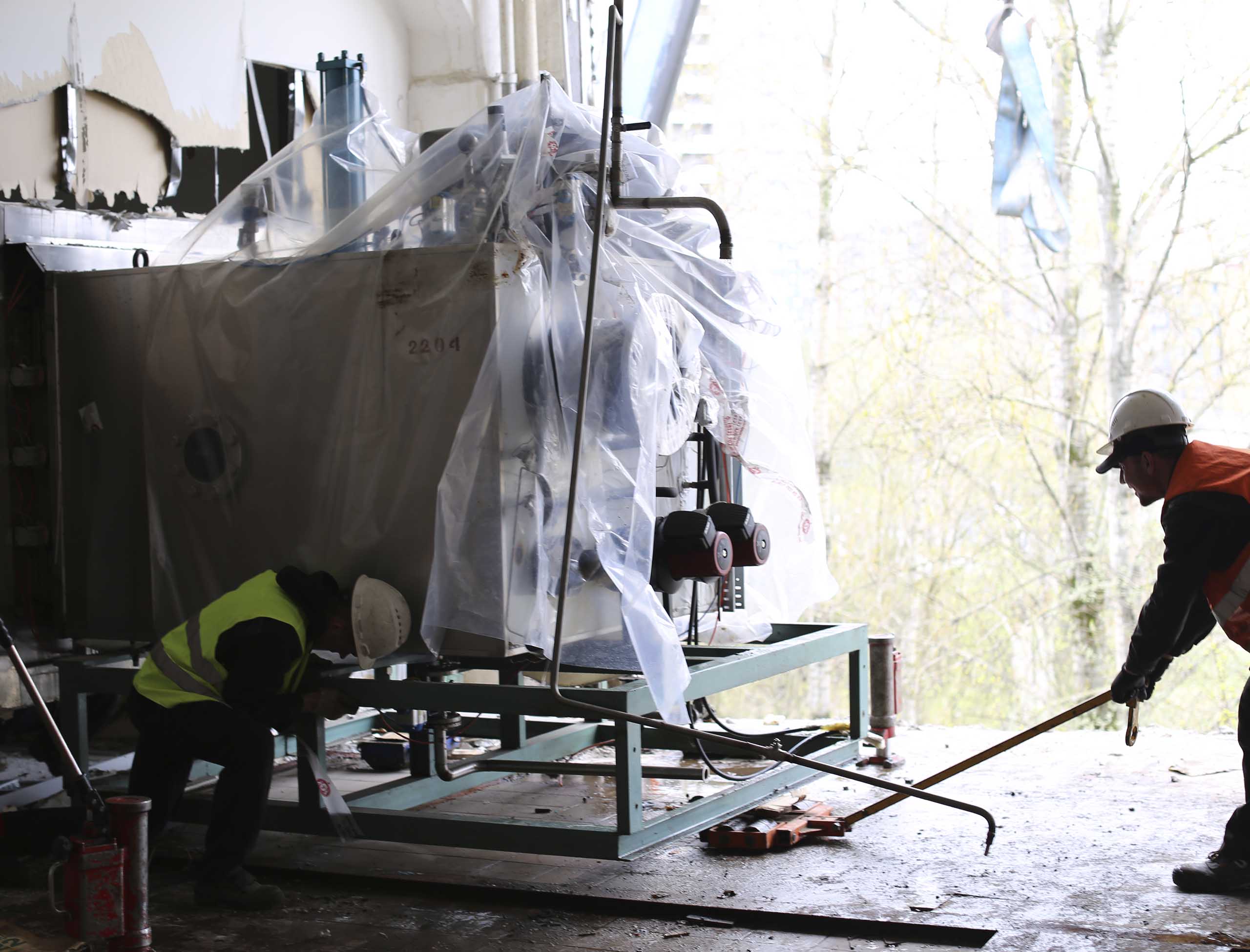 Фото Перевозка двух сублиматоров с демонтажем и установкой на новом предприятии #70