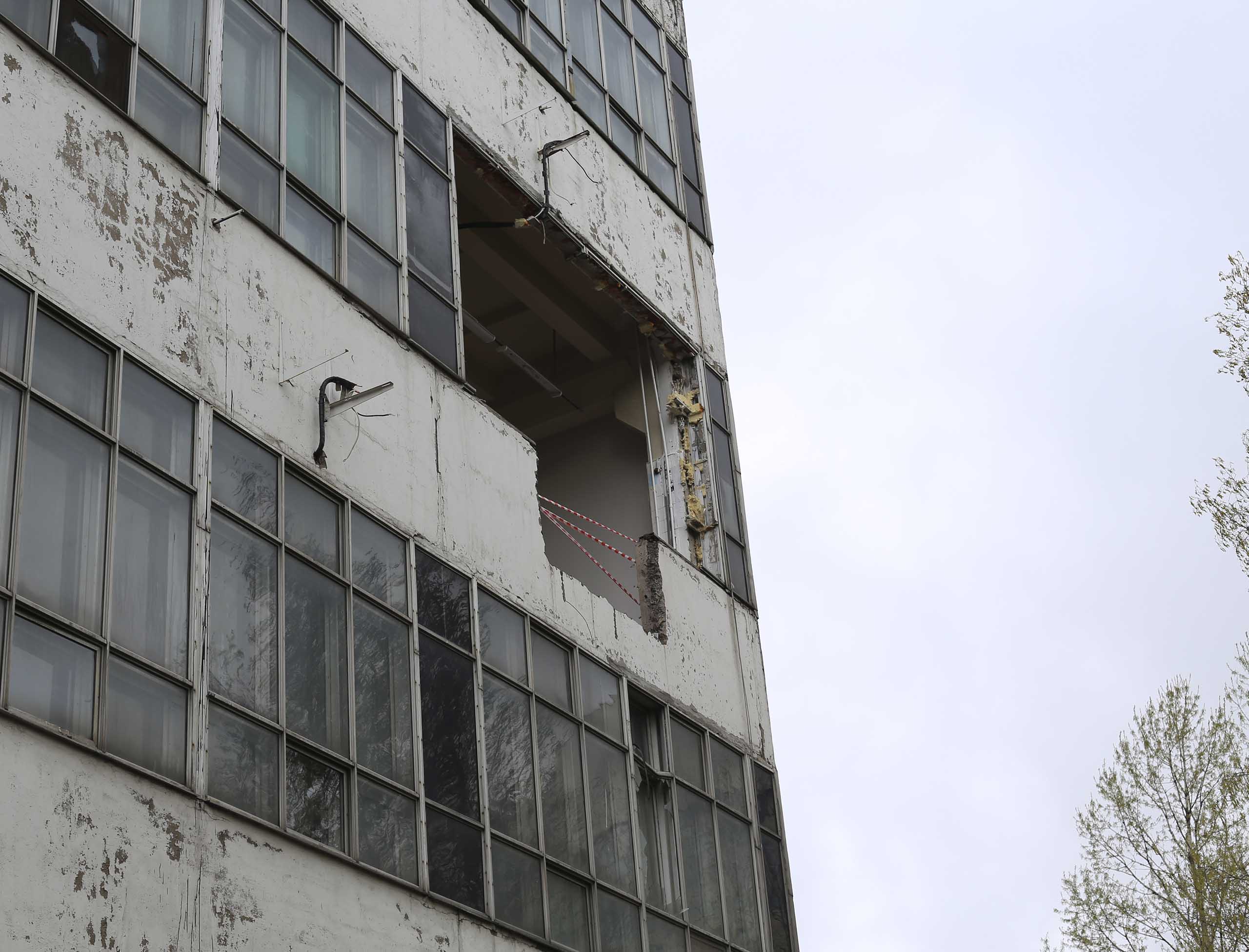 Фото Перевозка и спуск производственного оборудования при помощи подвесной платформы #61