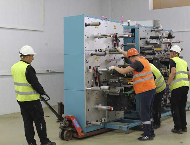 Фото Перевозка оборудования и комплектующих с разборкой и упаковкой #23