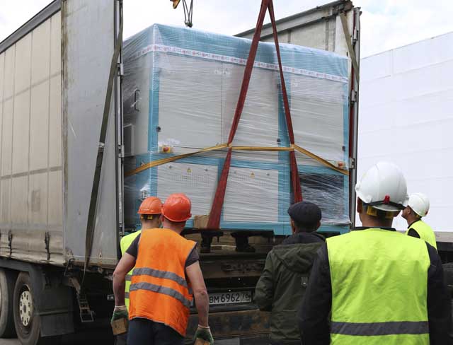 Фото Перевозка оборудования и комплектующих с разборкой и упаковкой #45