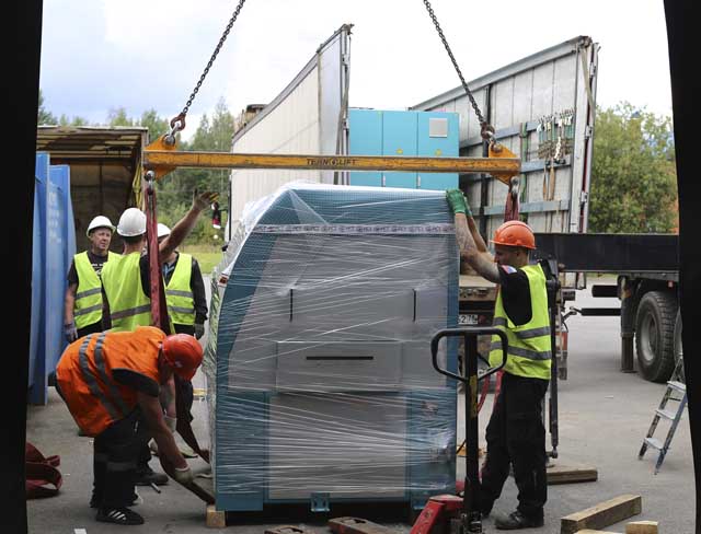 Фото Перевозка оборудования и комплектующих с разборкой и упаковкой #48