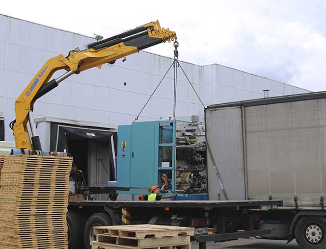 Фото Перевозка оборудования и комплектующих с разборкой и упаковкой #52