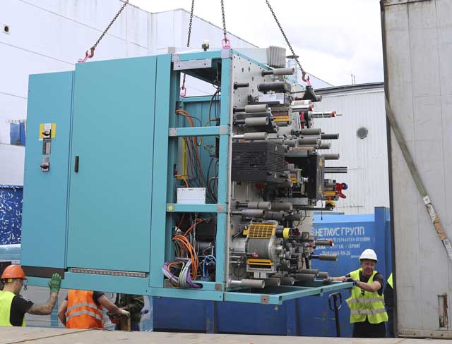 Фото Перевозка оборудования и комплектующих с разборкой и упаковкой #53