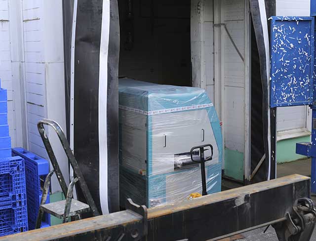 Фото Перевозка оборудования и комплектующих с разборкой и упаковкой #56