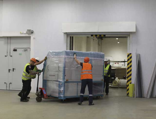 Фото Перевозка оборудования и комплектующих с разборкой и упаковкой #57