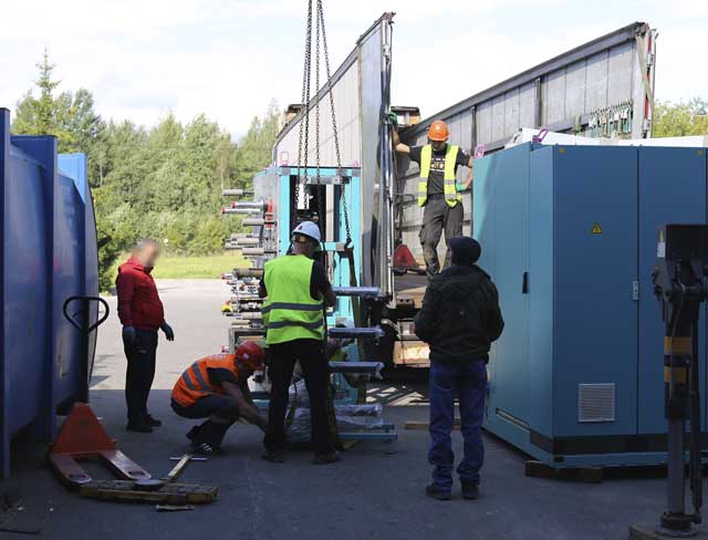 Фото Перевозка оборудования и комплектующих с разборкой и упаковкой #70