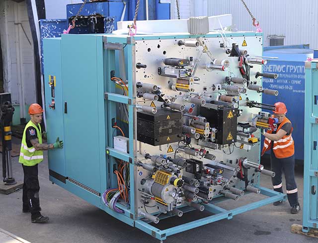 Фото Перевозка оборудования и комплектующих с разборкой и упаковкой #76