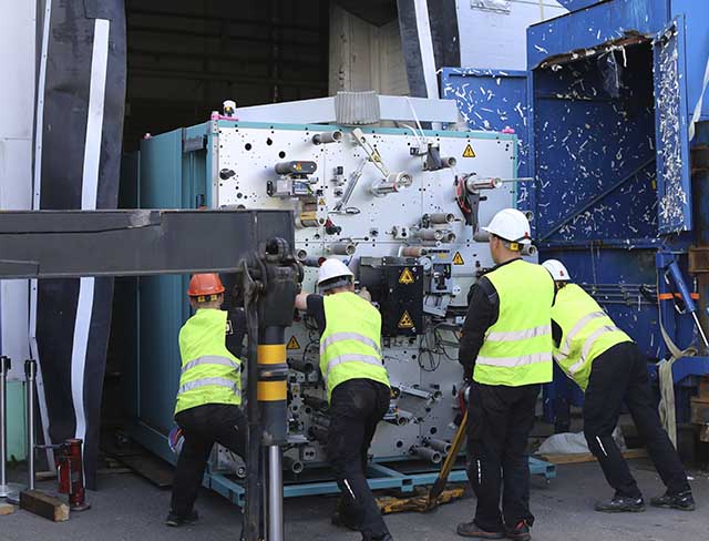 Фото Перевозка оборудования и комплектующих с разборкой и упаковкой #82