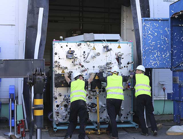 Фото Перевозка оборудования и комплектующих с разборкой и упаковкой #83