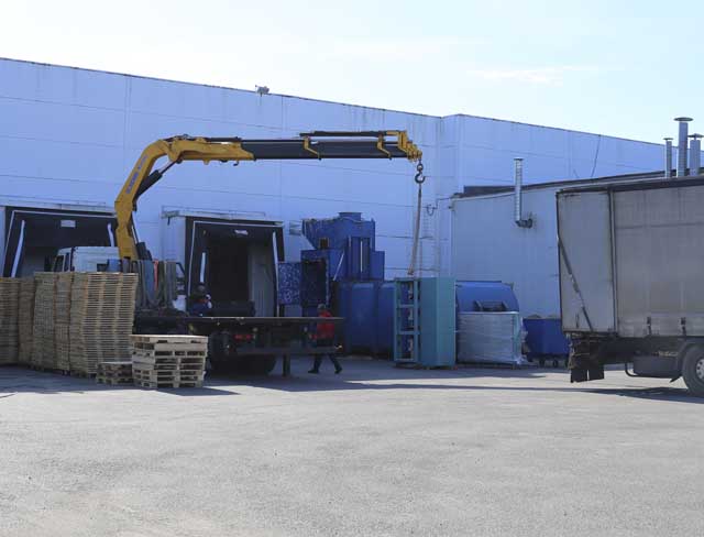 Фото Перевозка оборудования и комплектующих с разборкой и упаковкой #87