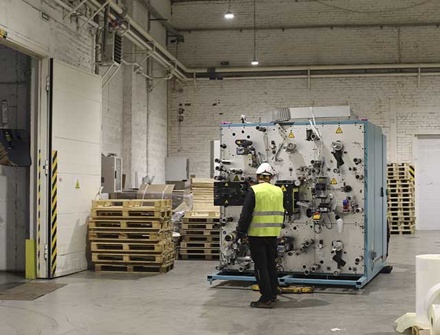 Фото Перевозка оборудования и комплектующих с разборкой и упаковкой #89