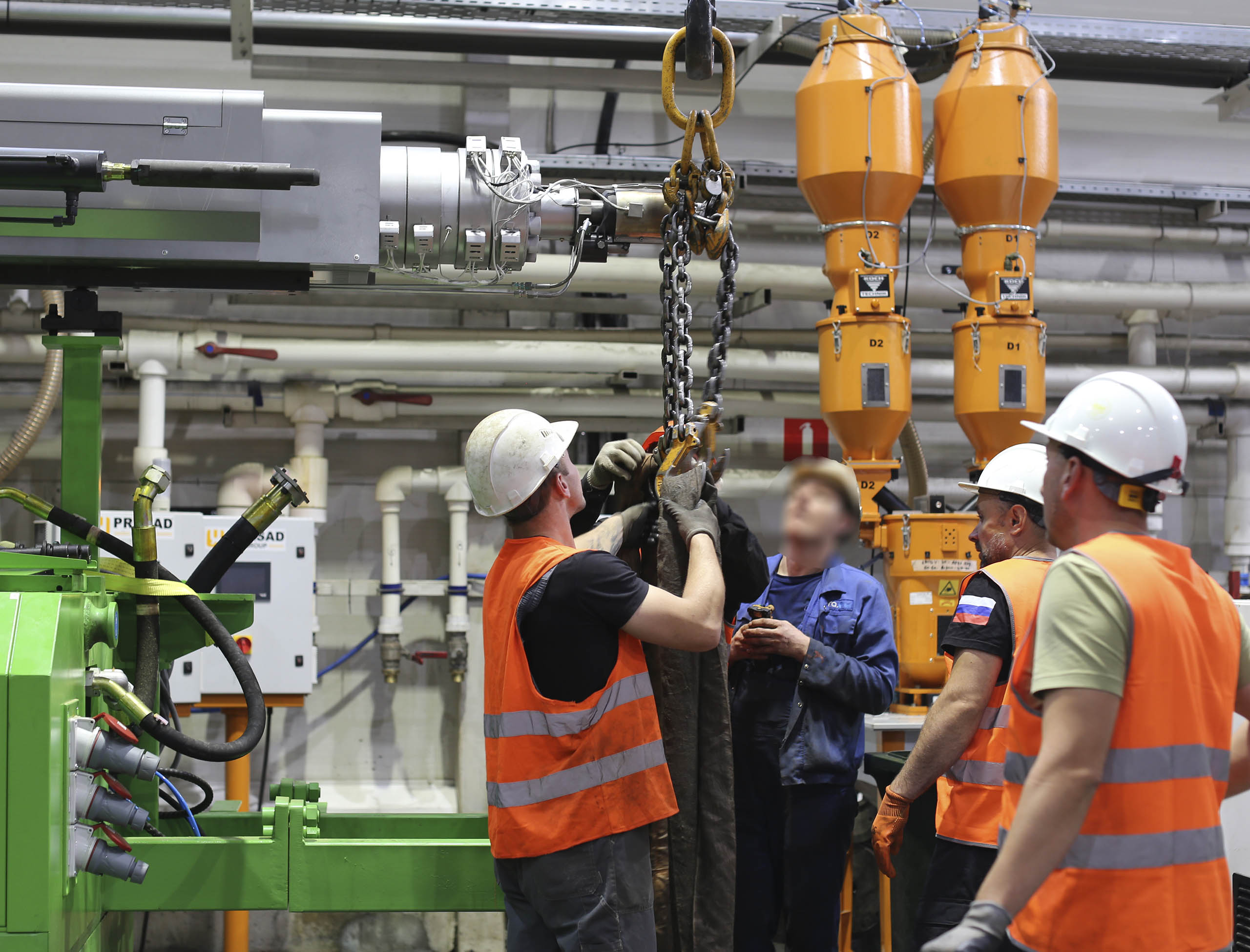 Фото Разгрузка контейнера с новым станком со сборкой и монтажом #62