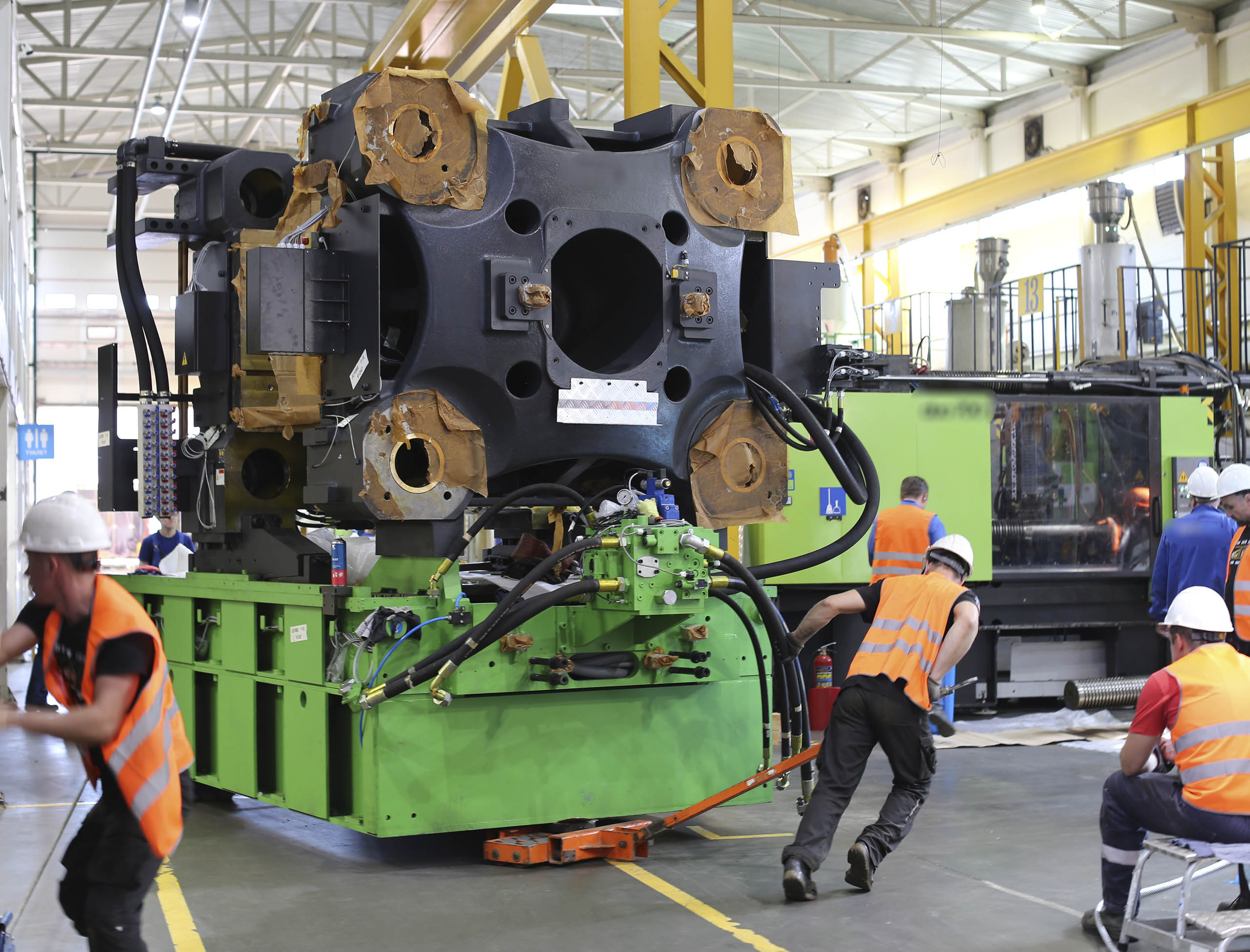 Фото Разгрузка контейнера с новым станком со сборкой и монтажом #71