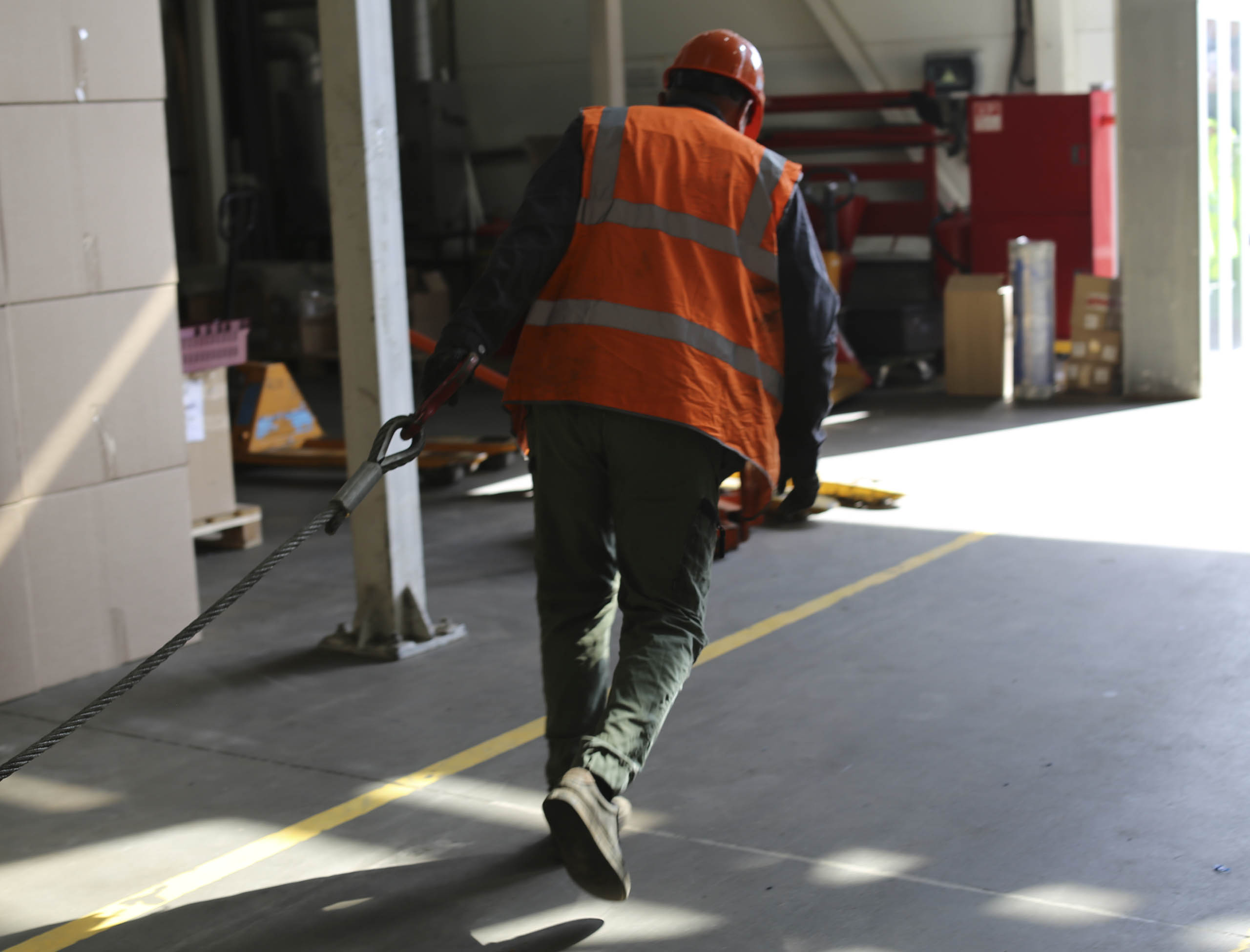 Фото Разгрузка контейнера с новым станком со сборкой и монтажом #105