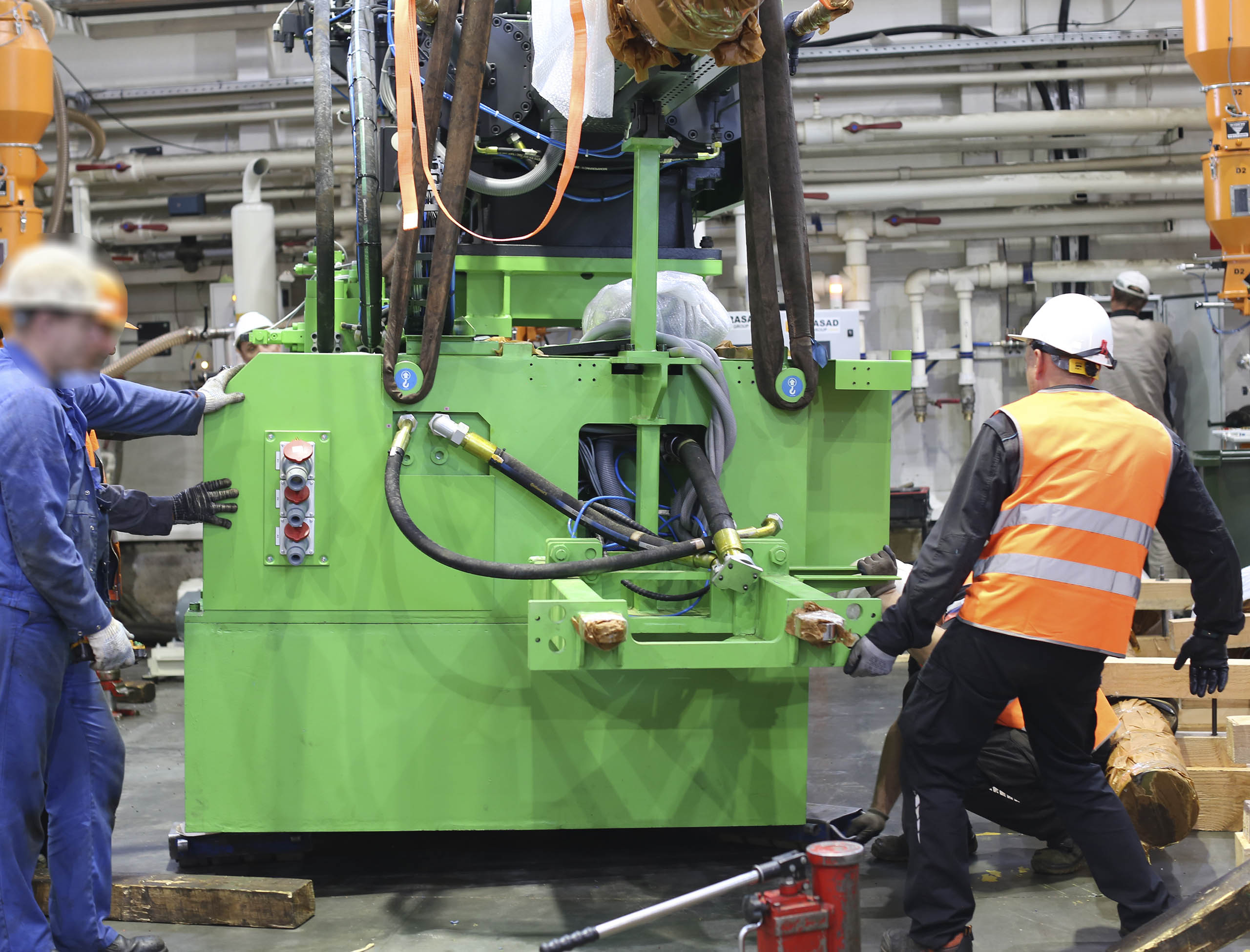 Фото Разгрузка контейнера с новым станком со сборкой и монтажом #113