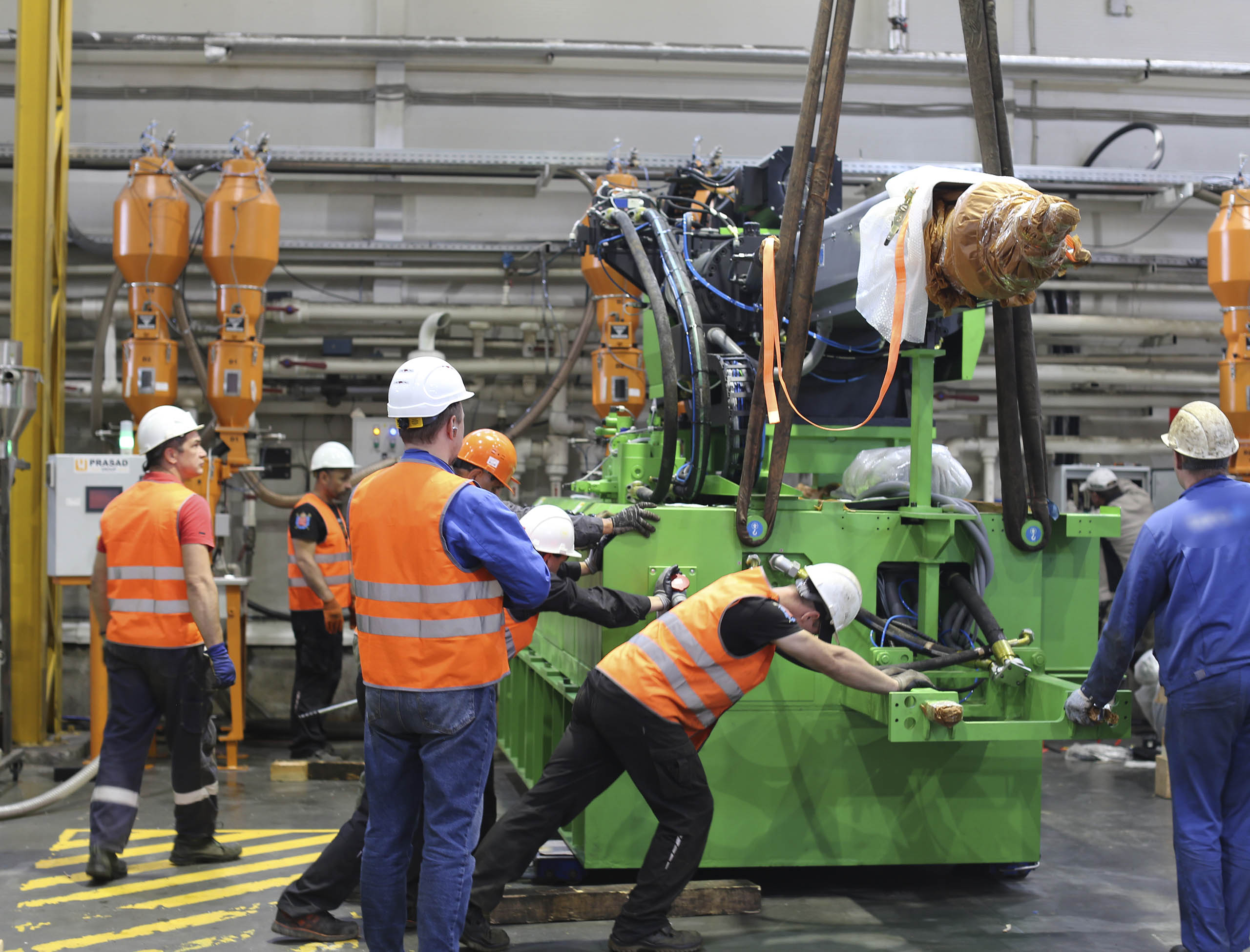 Фото Разгрузка контейнера с новым станком со сборкой и монтажом #114