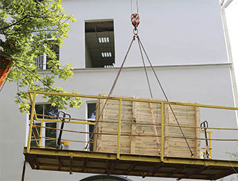 Фото Доставка и разгрузка медицинского оборудования через окно в Пушкине #37