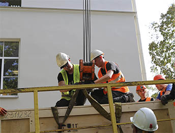 Фото Доставка и разгрузка медицинского оборудования через окно в Пушкине #41