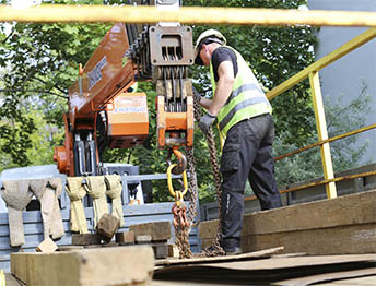 Фото Доставка и разгрузка медицинского оборудования через окно в Пушкине #53