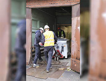 Фото Перевозка оборудования из небольшого цеха в новый с погрузкой, разгрузкой и упаковкой #18