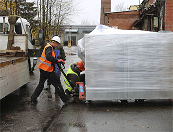 Фото Перевозка оборудования из небольшого цеха в новый с погрузкой, разгрузкой и упаковкой #19