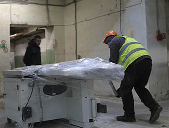 Фото Перевозка оборудования из небольшого цеха в новый с погрузкой, разгрузкой и упаковкой #26