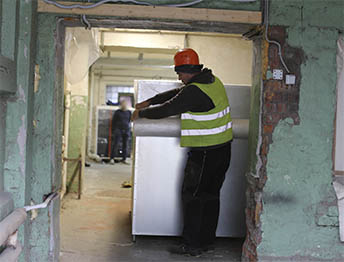 Фото Перевозка оборудования из небольшого цеха в новый с погрузкой, разгрузкой и упаковкой #33