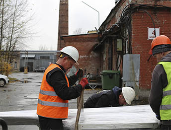 Фото Перевозка оборудования из небольшого цеха в новый с погрузкой, разгрузкой и упаковкой #44
