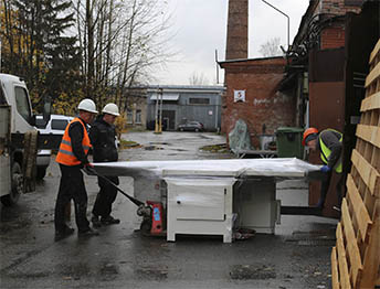 Фото Перевозка оборудования из небольшого цеха в новый с погрузкой, разгрузкой и упаковкой #46