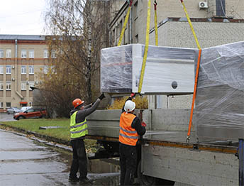 Фото Перевозка оборудования из небольшого цеха в новый с погрузкой, разгрузкой и упаковкой #52