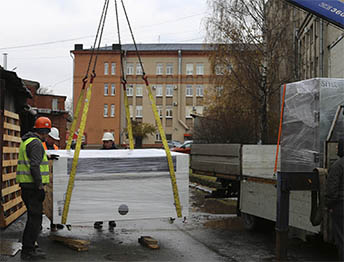 Фото Перевозка оборудования из небольшого цеха в новый с погрузкой, разгрузкой и упаковкой #55