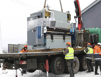 Фото Перевозка фурой небольшого цеха со станками и оборудованием #25
