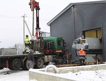 Фото Перевозка фурой небольшого цеха со станками и оборудованием #40