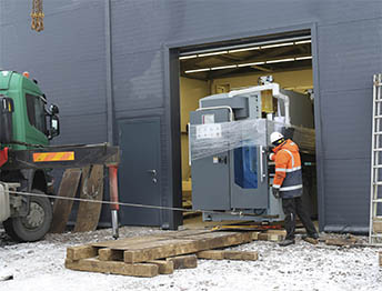 Фото Перевозка фурой небольшого цеха со станками и оборудованием #43