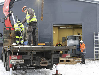 Фото Перевозка фурой небольшого цеха со станками и оборудованием #52