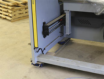 Фото Перевозка фурой небольшого цеха со станками и оборудованием #59