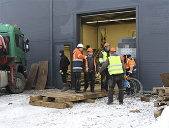 Фото Перевозка фурой небольшого цеха со станками и оборудованием #61