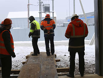 Фото Перевозка фурой небольшого цеха со станками и оборудованием #75