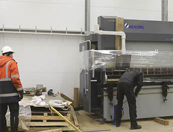 Фото Перевозка фурой небольшого цеха со станками и оборудованием #86