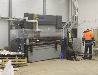 Фото Перевозка фурой небольшого цеха со станками и оборудованием #95