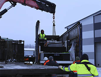 Фото Перевозка фурой небольшого цеха со станками и оборудованием #99