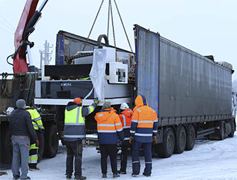 Фото Перевозка фурой небольшого цеха со станками и оборудованием #101