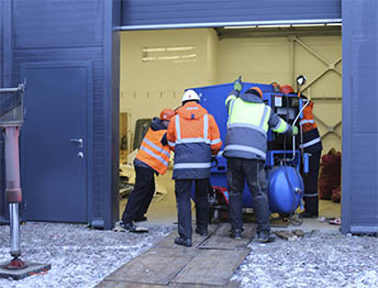 Фото Перевозка фурой небольшого цеха со станками и оборудованием #121