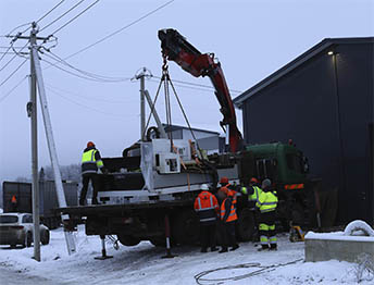 Фото Перевозка фурой небольшого цеха со станками и оборудованием #124